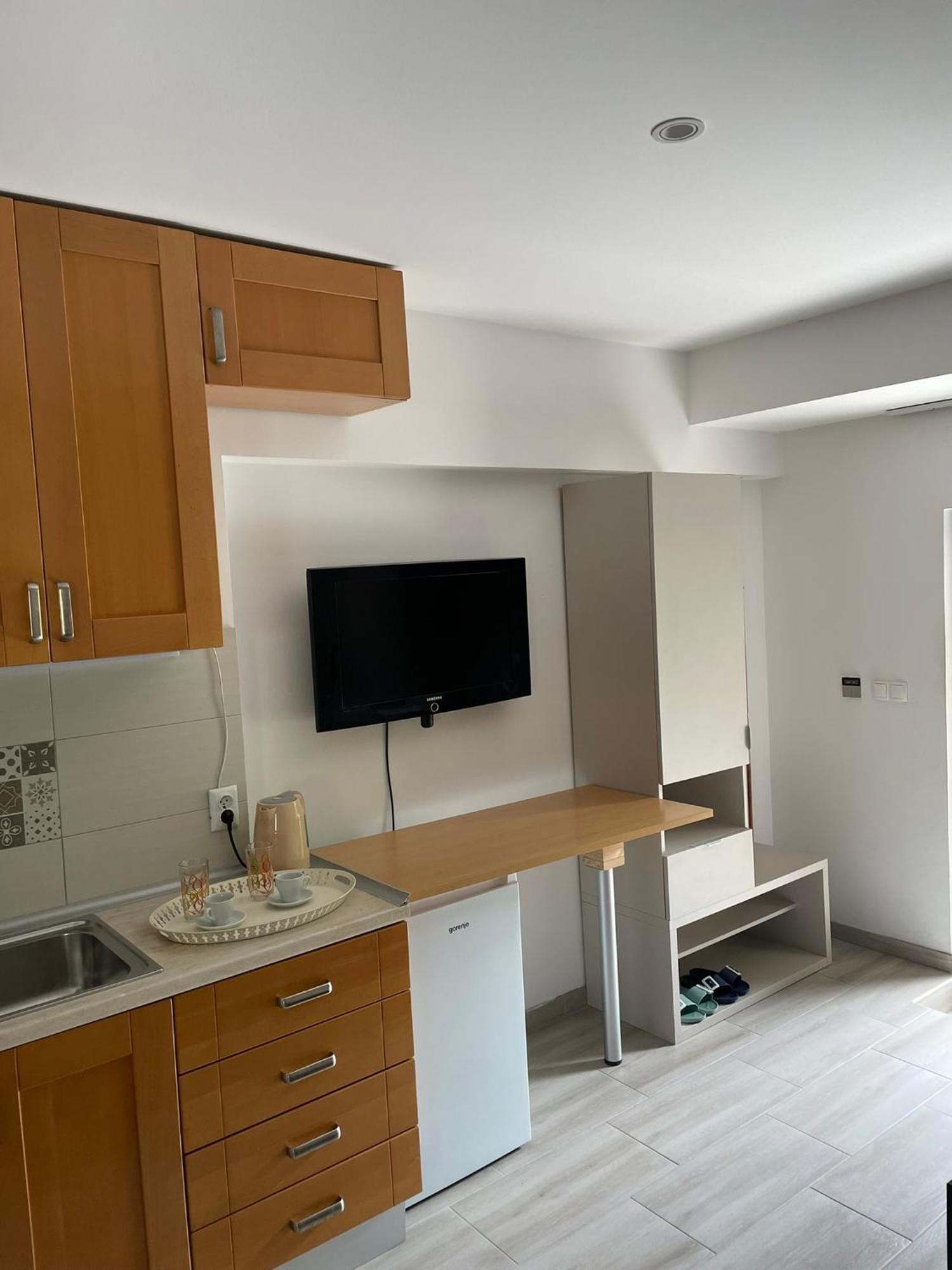 Visoko New Concept - 7 Minutes From The Pyramids - City Center Exterior foto